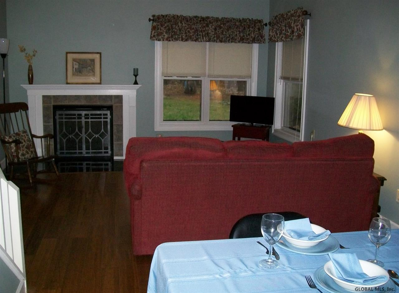 30 Snowberry Road Malta, NY 12020 - Photo 2 of 11 Photo 2
