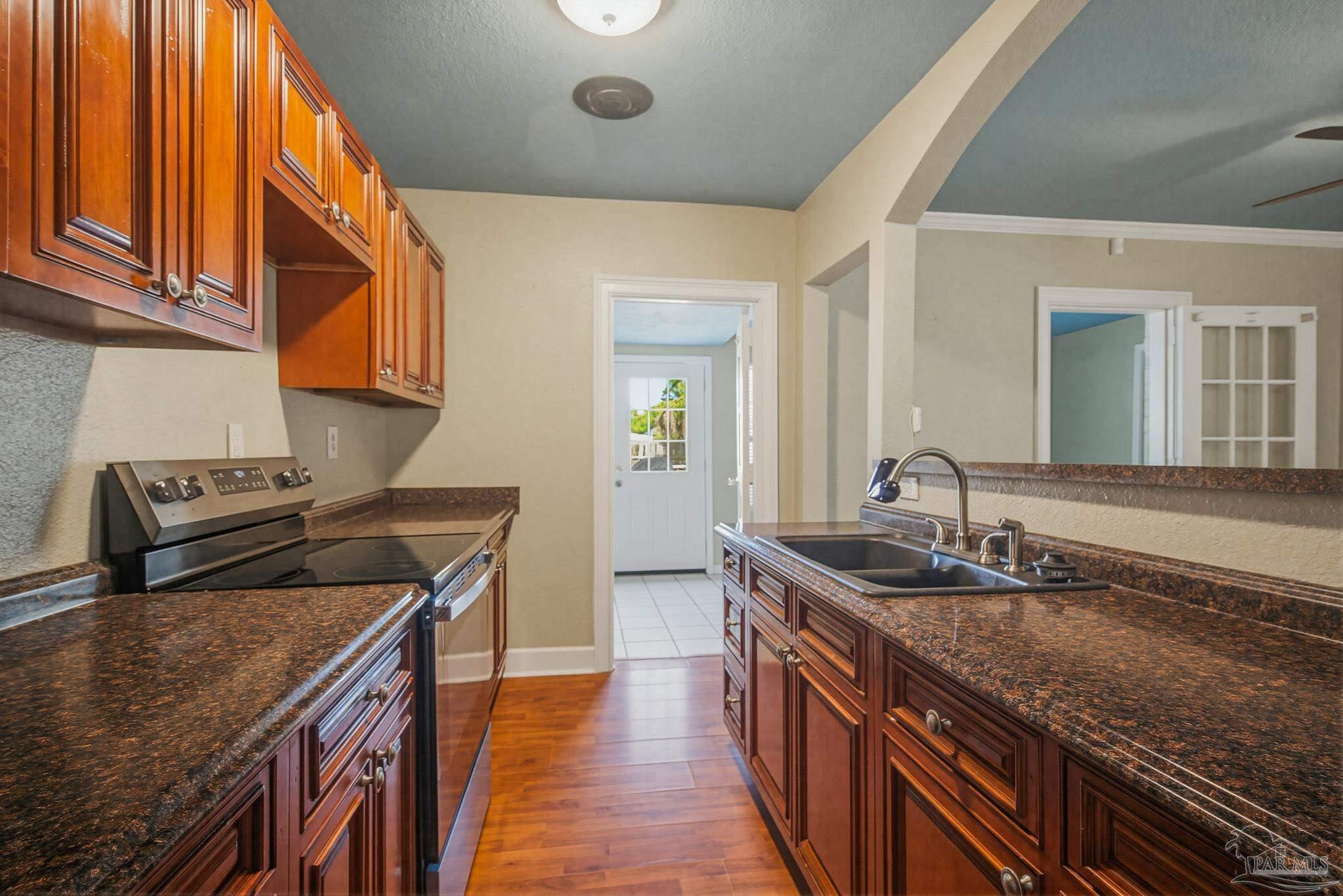 211 Northwest Gilliland Road Pensacola, FL 32507 - Photo 20 of 52