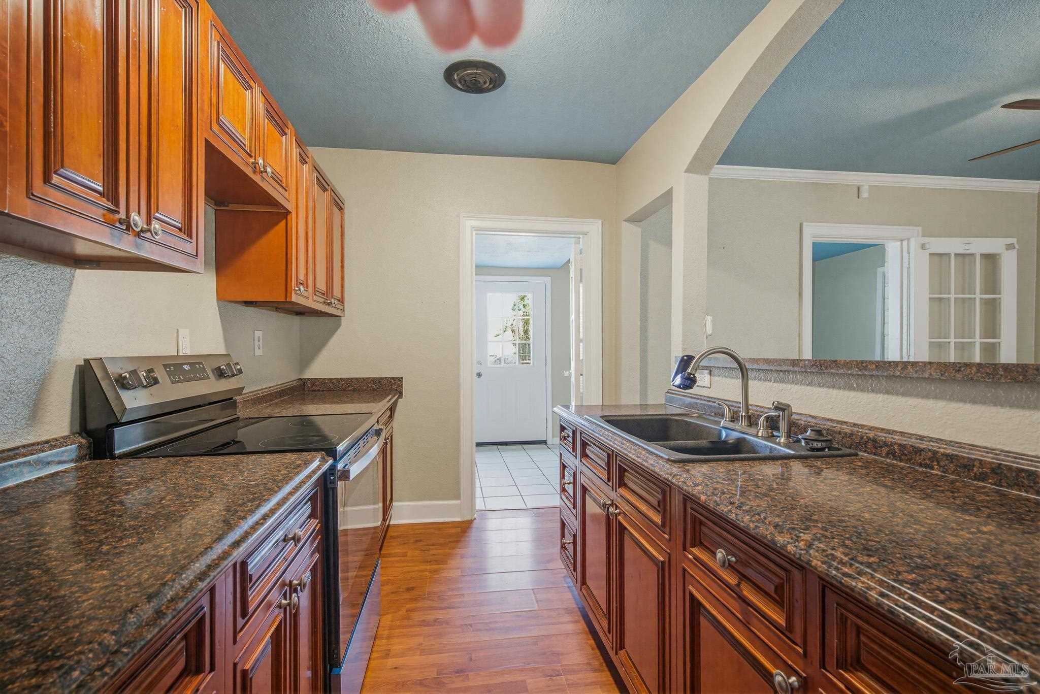 211 Northwest Gilliland Road Pensacola, FL 32507 - Photo 21 of 52