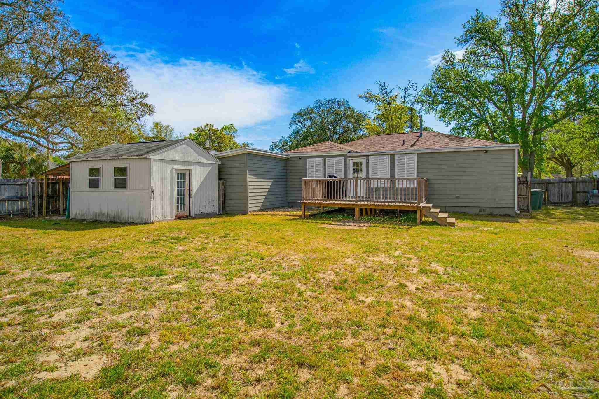 211 Northwest Gilliland Road Pensacola, FL 32507 - Photo 41 of 52