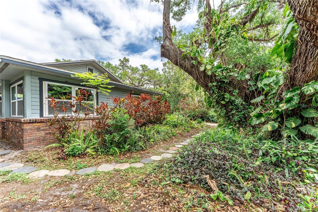 1335 40th Street Sarasota, FL 34234 - Photo 48 of 50