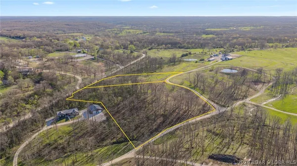 $110,000 | Walnut Creek Circle, Eldon, MO 65026
