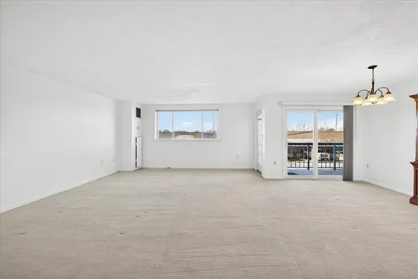 $500,000 | 64 Broad Reach, Unit 107, Weymouth, MA 02191