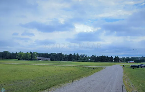 $4,000 | 1209 Peterson Circle, Milnor, ND 58060