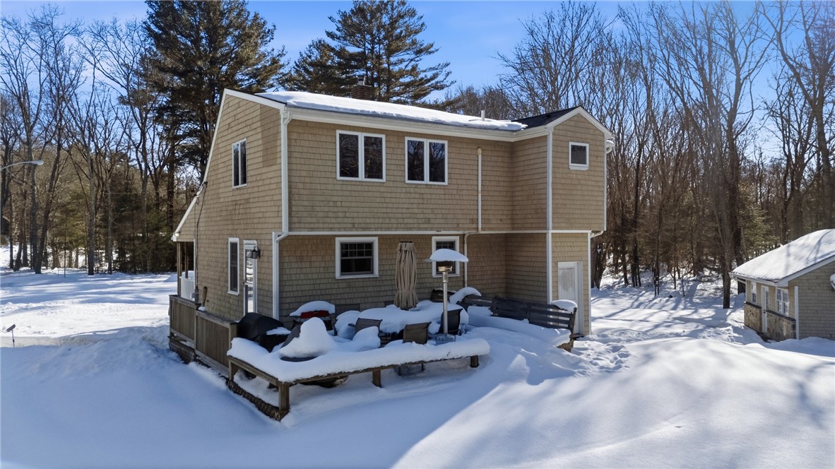 339 Hog House Hill Road Exeter, RI 02822 - Photo 4 of 32