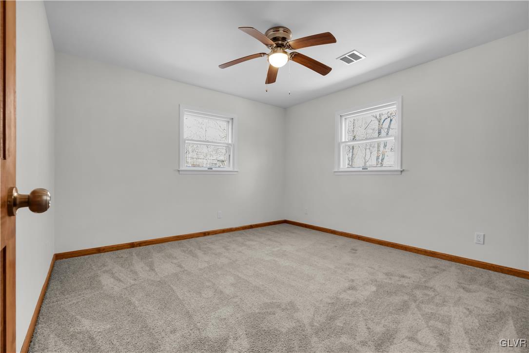 3238 Woodlea Road Orefield, PA 18069 - Photo 15 of 49 top level