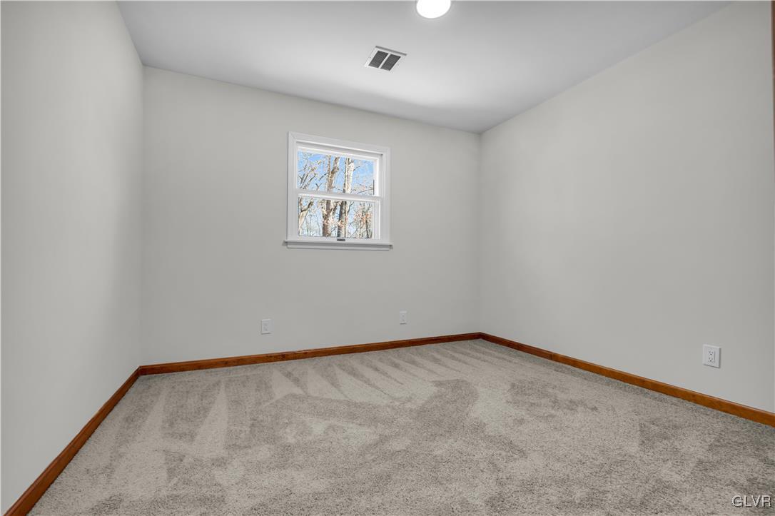 3238 Woodlea Road Orefield, PA 18069 - Photo 24 of 49 top level