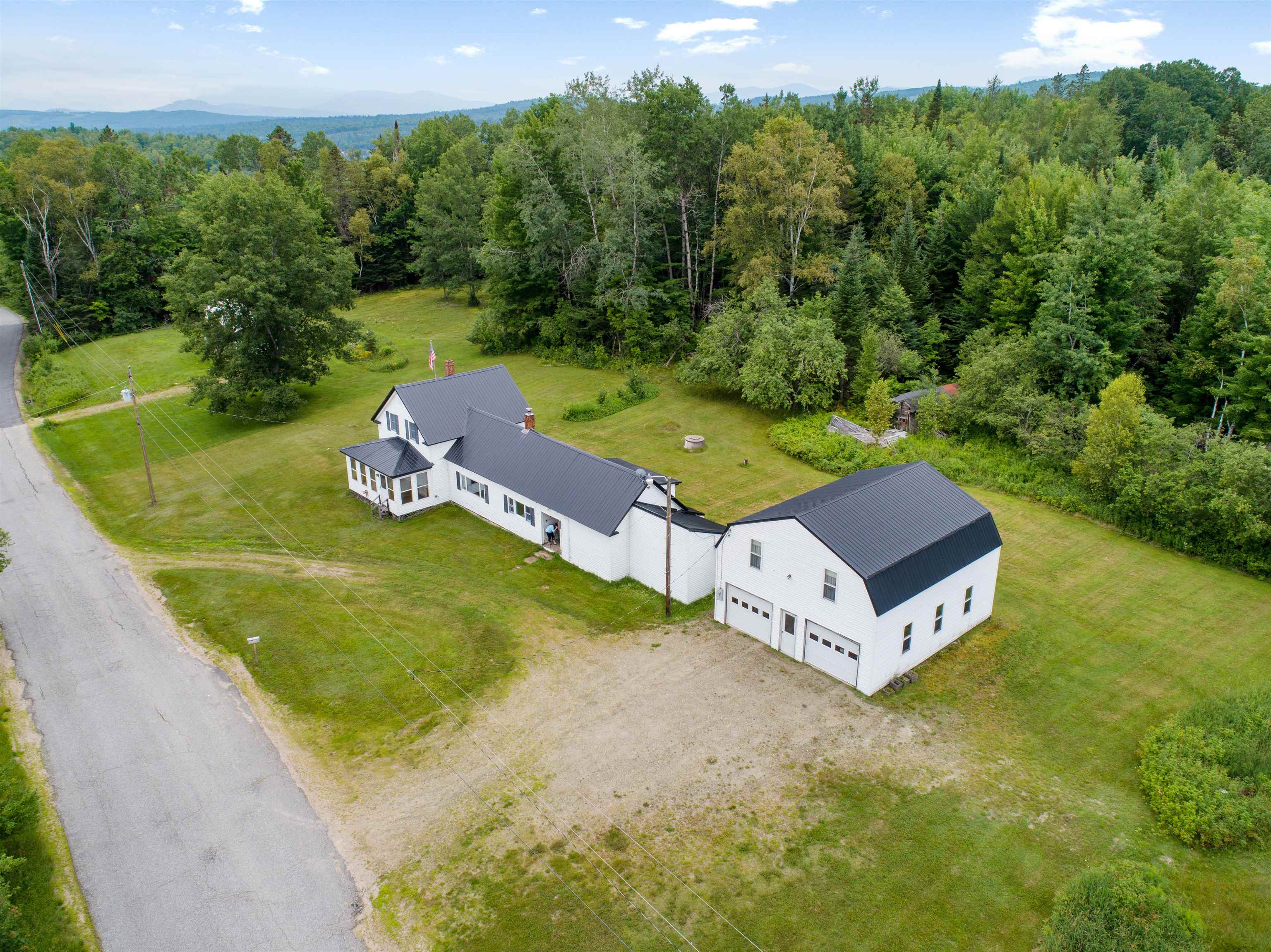 29 Hawkins Road Dummer, NH 03588 - Photo 3 of 40