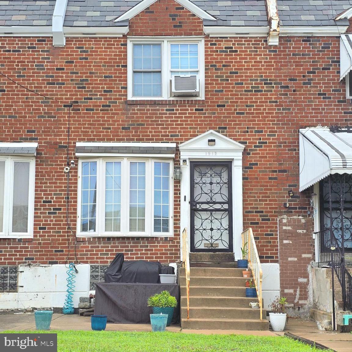 1912 South 30th Street Philadelphia, PA 19145 - Photo 1 of 1