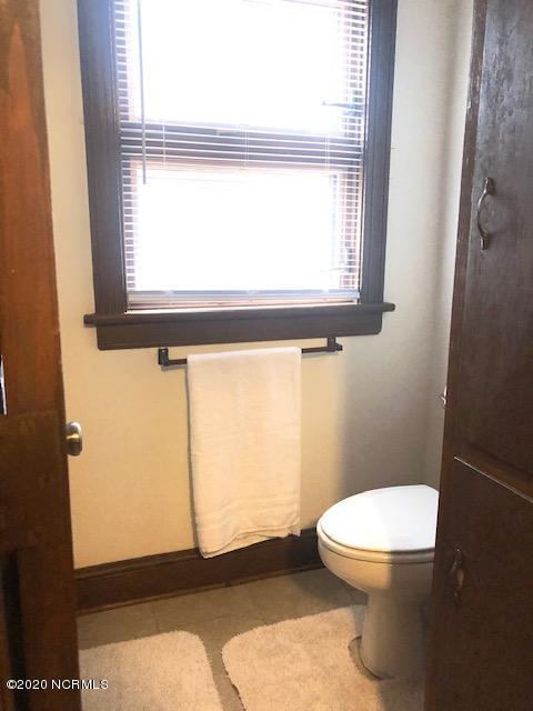 596 Dail Loop Road Tarboro, NC 27886 - Photo 24 of 50 596 DAIL LOOP RD MASTER BATH 3