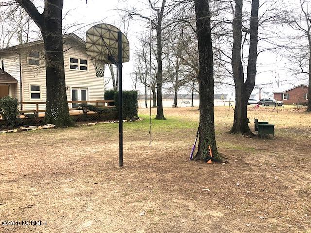 596 Dail Loop Road Tarboro, NC 27886 - Photo 47 of 50 596 DAIL LOOP RD REAR 3