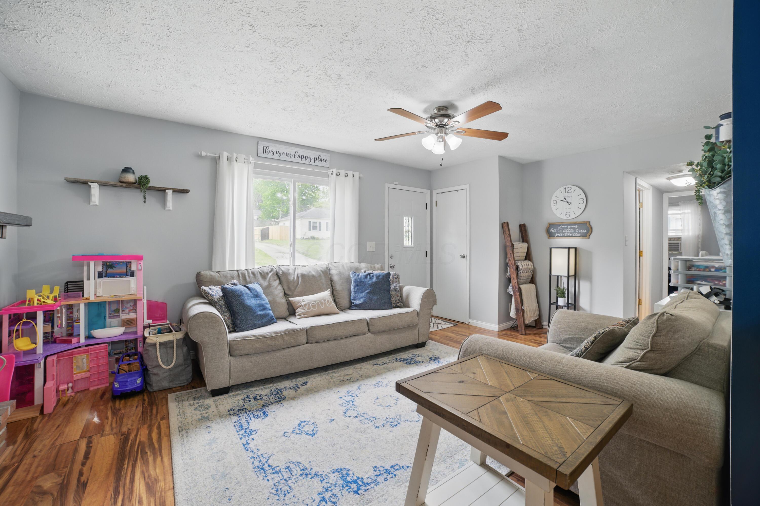 197 Whittier Road Mansfield, OH 44907 - Photo 4 of 25 Photo_001