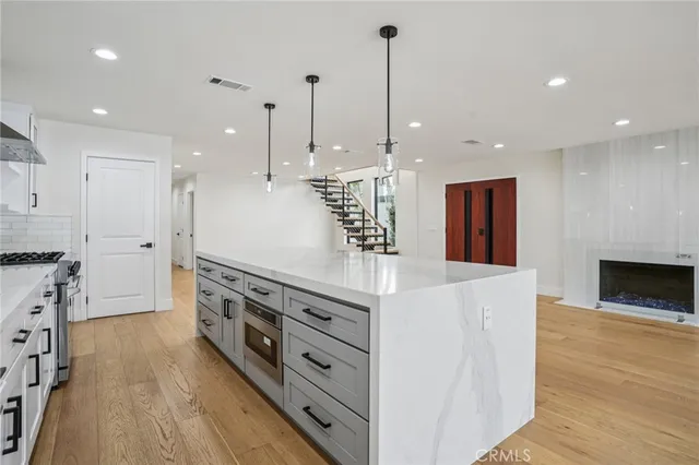 $2,499,000 | 21922 Erie Lane, Lake Forest, CA 92630