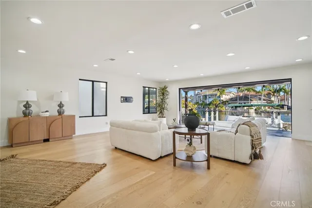 $2,499,000 | 21922 Erie Lane, Lake Forest, CA 92630