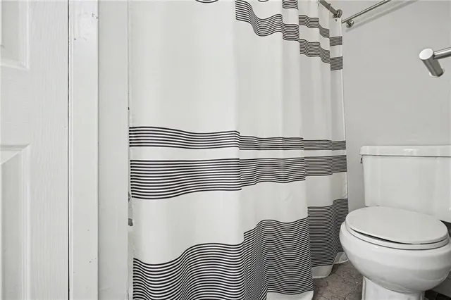 $145,000 | 3301 Bridge Manor Drive, Kansas City, MO 64137