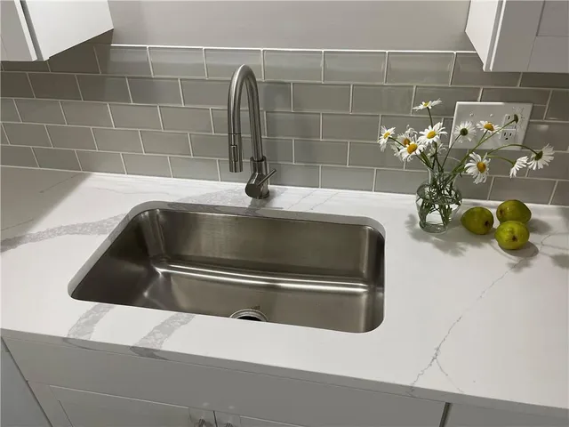 $145,000 | 3301 Bridge Manor Drive, Kansas City, MO 64137