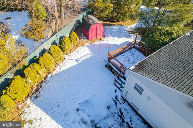 a view of a yard with an outdoor space