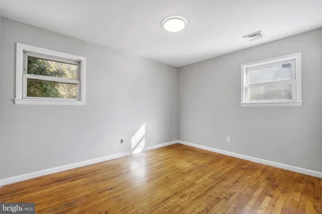 $425,000 | 5 Rocky Brook Court, Hightstown, NJ 08520