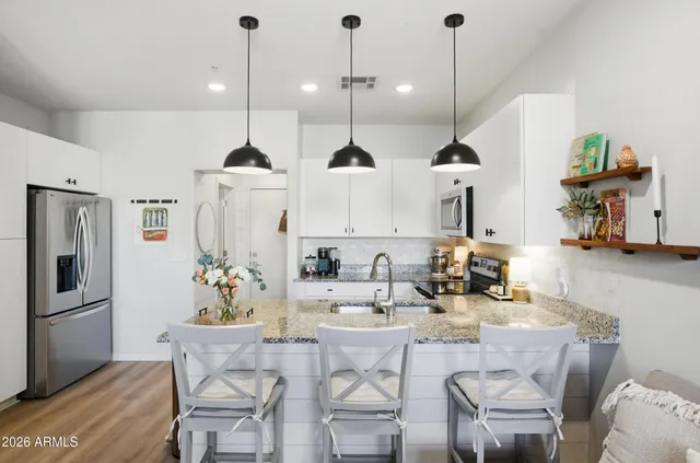 $357,500 | 2282 East Hidalgo Avenue, Phoenix, AZ 85040