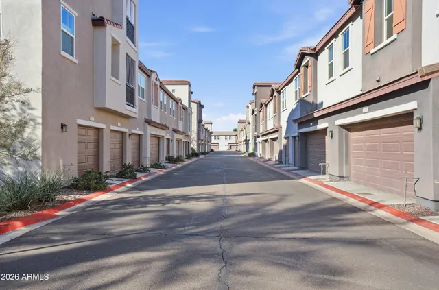 $357,500 | 2282 East Hidalgo Avenue, Phoenix, AZ 85040