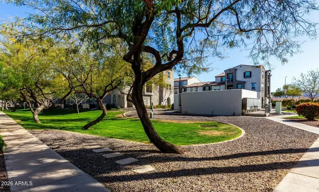 $357,500 | 2282 East Hidalgo Avenue, Phoenix, AZ 85040