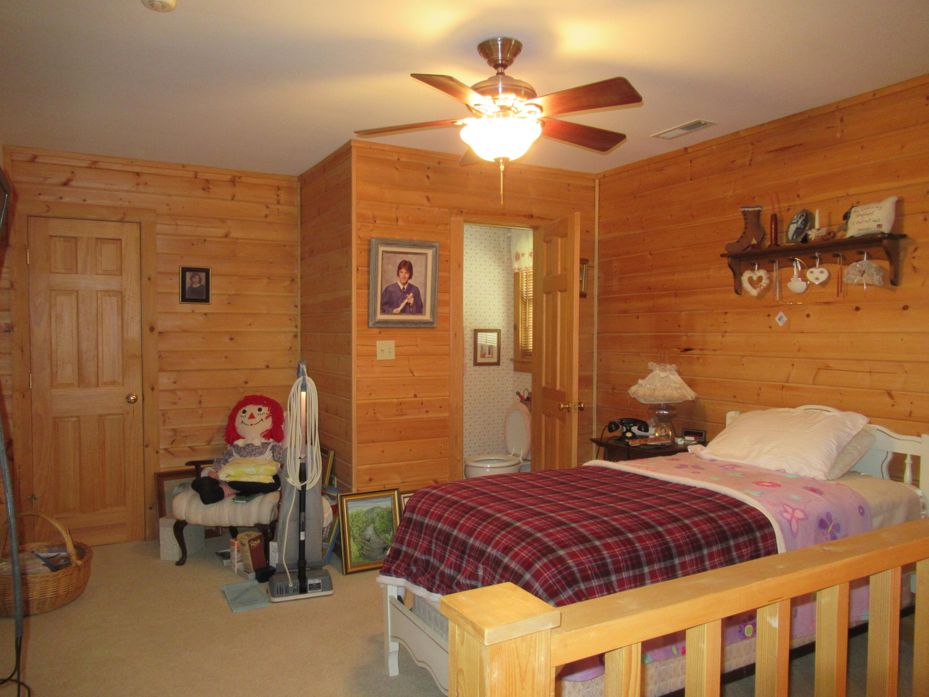 2779 Stone House Road Lewisburg, WV 24901 - Photo 14 of 53 Gallery Image 14