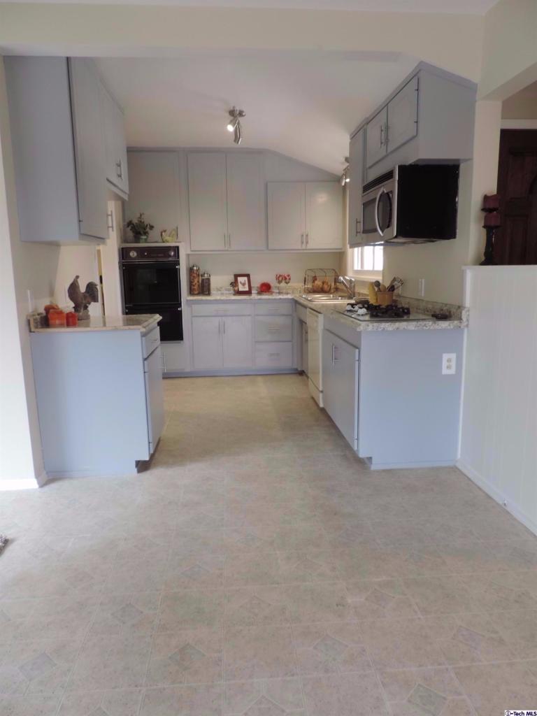 3206 Rimhill Road Glendale, CA 91214 - Photo 14 of 15 Additional Photo