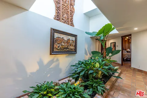 $4,495,000 | 13166 Boca De Canon Lane, Los Angeles, CA 90049