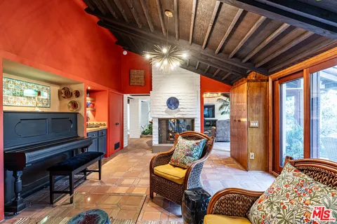 $4,495,000 | 13166 Boca De Canon Lane, Los Angeles, CA 90049