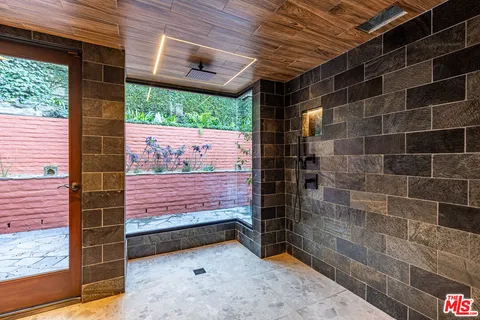 $4,495,000 | 13166 Boca De Canon Lane, Los Angeles, CA 90049