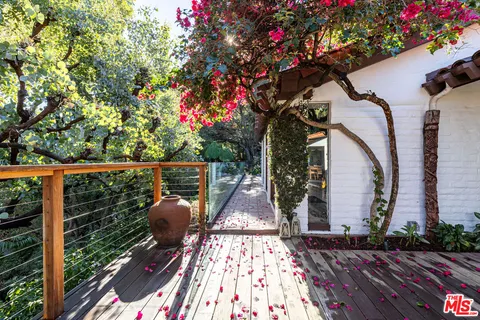 $4,495,000 | 13166 Boca De Canon Lane, Los Angeles, CA 90049