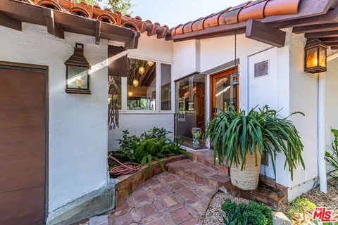 $4,495,000 | 13166 Boca De Canon Lane, Los Angeles, CA 90049