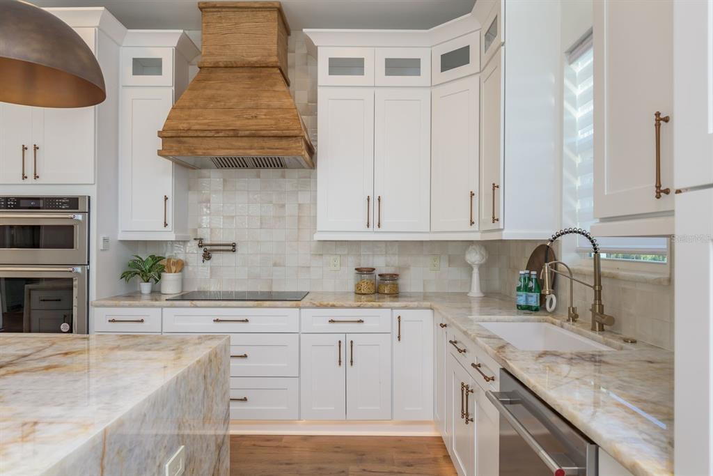 3426 Channelside Court Safety Harbor, FL 34695 - Photo 7 of 67