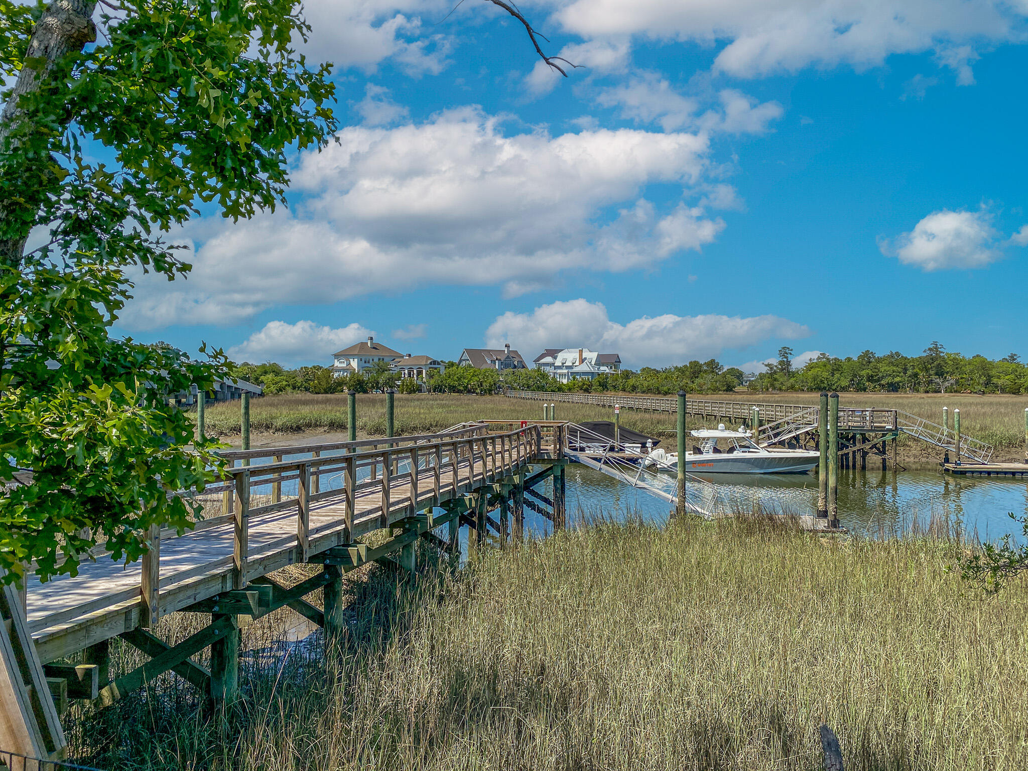 429 Wayfaring Point Charleston, SC 29492 - Photo 8 of 22 429 Wayfaring Point8