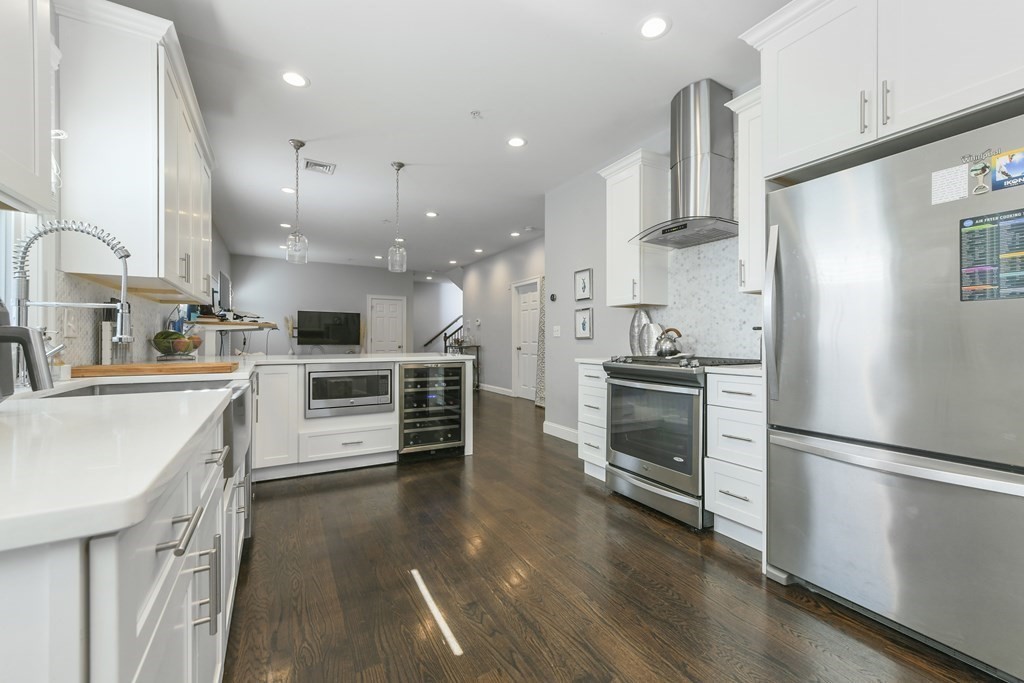349 Meridian Street, Unit 2 Boston, MA 02128 - Photo 7 of 21