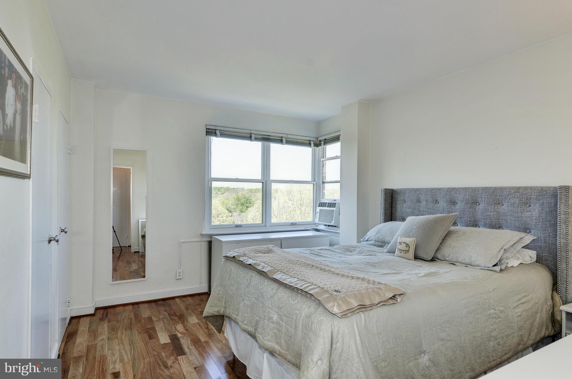 3025 Ontario Road Northwest, Unit 508 Washington, DC 20009 - Photo 5 of 8 Bedroom