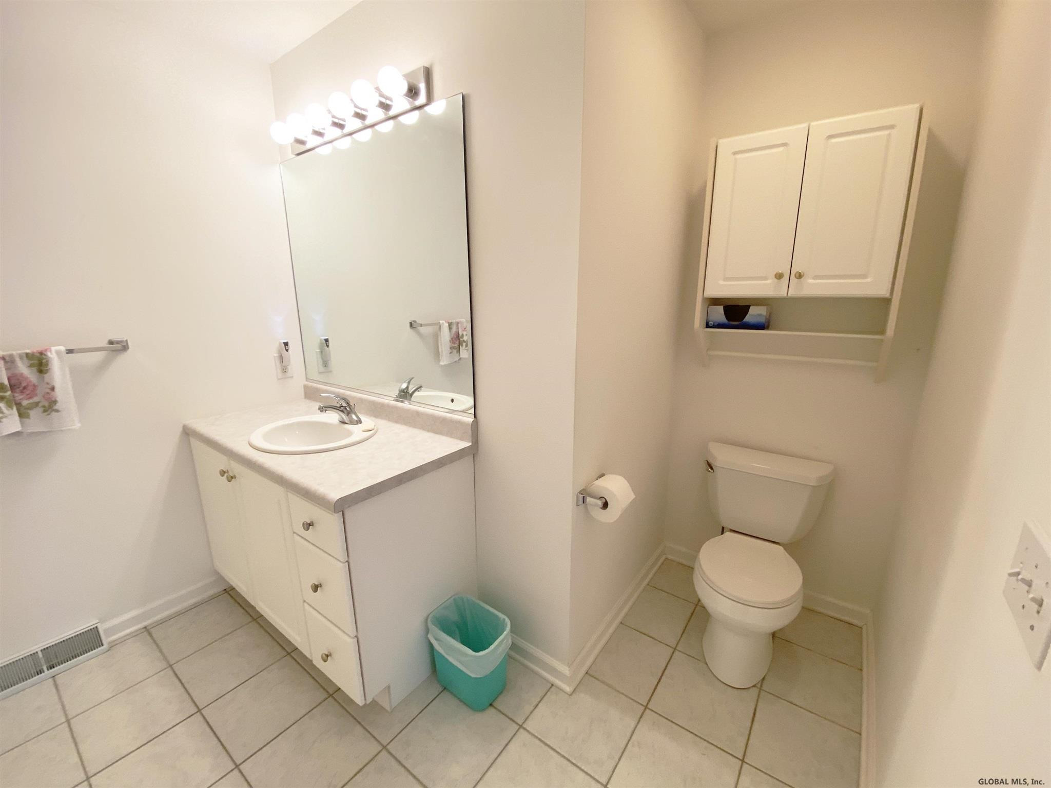 125 Harvard Road Colonie, NY 12189 - Photo 28 of 71 Photo 28