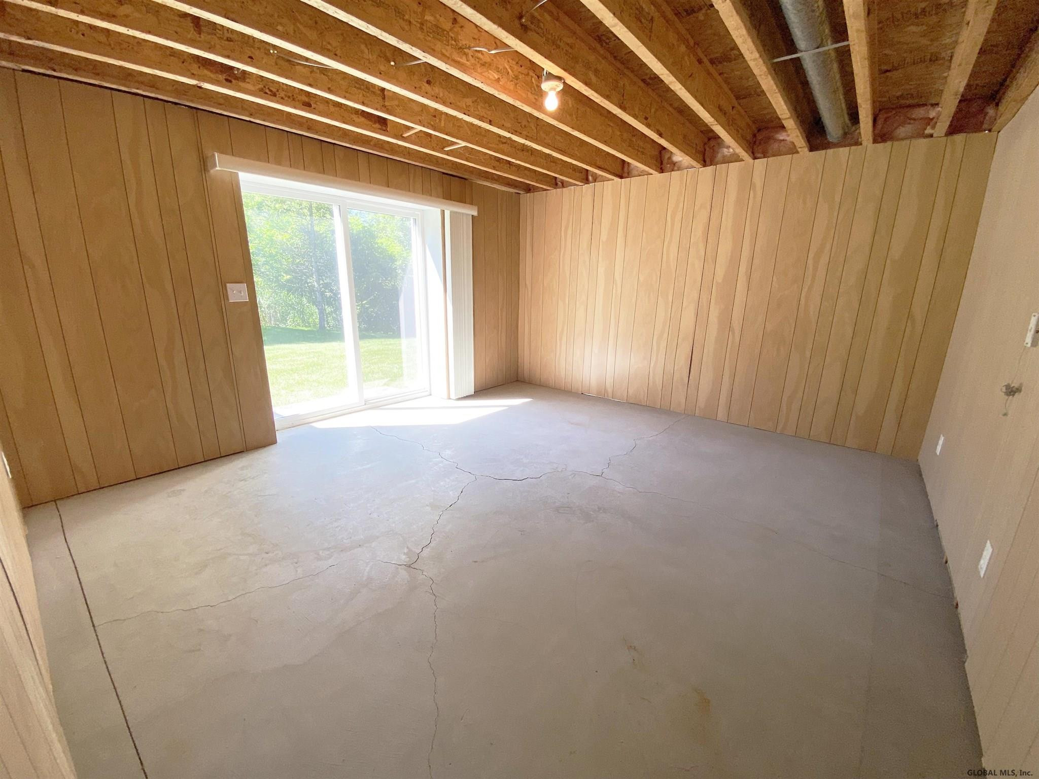 125 Harvard Road Colonie, NY 12189 - Photo 55 of 71 Photo 56