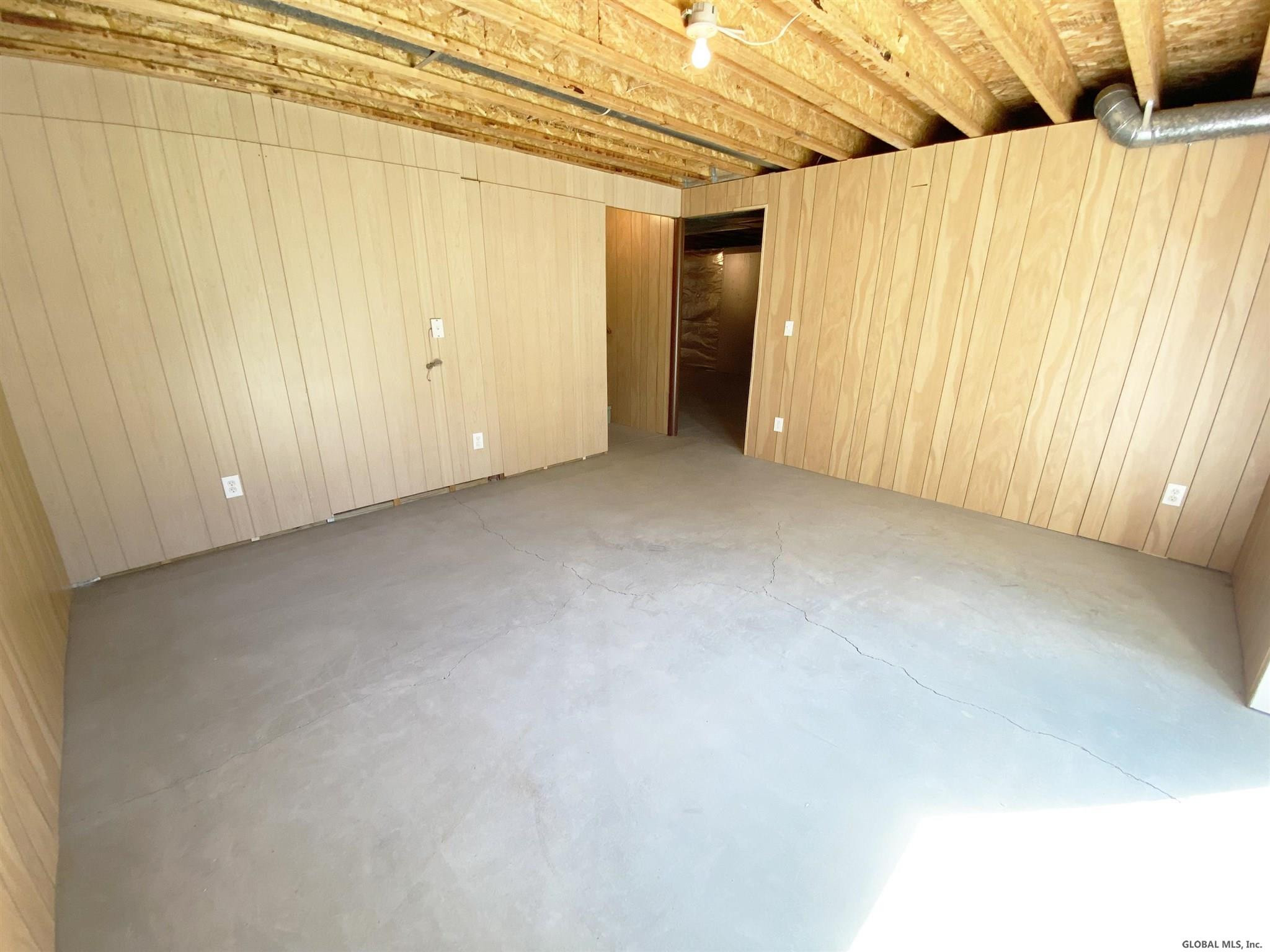 125 Harvard Road Colonie, NY 12189 - Photo 57 of 71 Photo 58