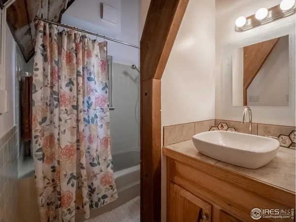 $915,000 | 208 Wild Tiger Road, Boulder, CO 80302