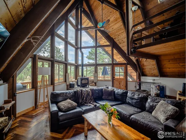 $915,000 | 208 Wild Tiger Road, Boulder, CO 80302