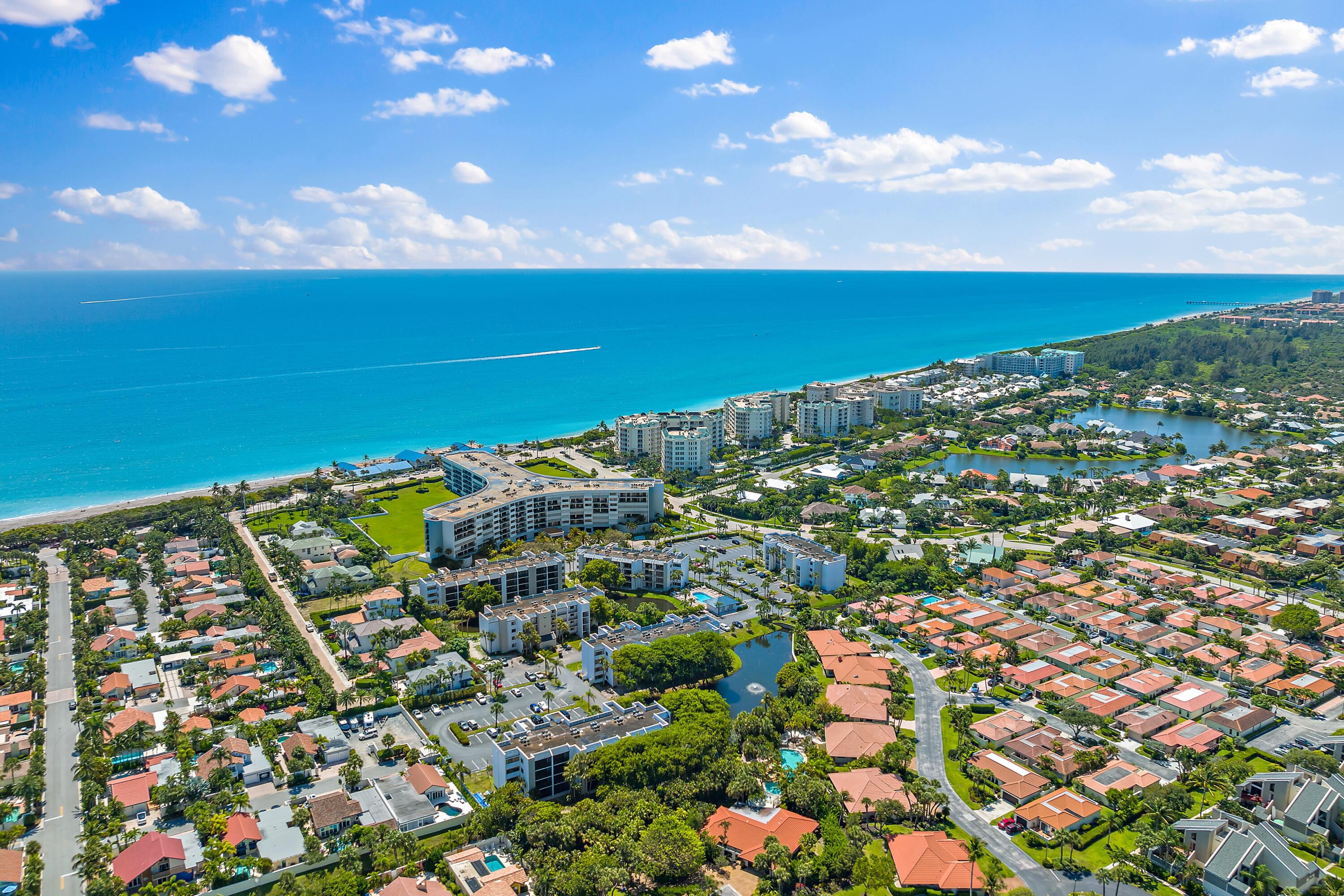 1605 Highway 1, Unit E203 Jupiter, FL 33477 - Photo 4 of 28 a view of a city