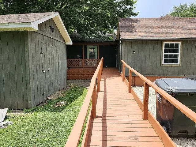 $145,000 | 620 North Jackson Street, Litchfield, IL 62056