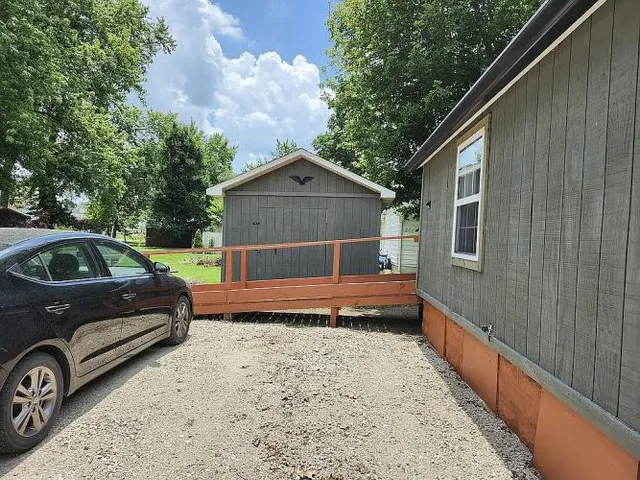 $145,000 | 620 North Jackson Street, Litchfield, IL 62056