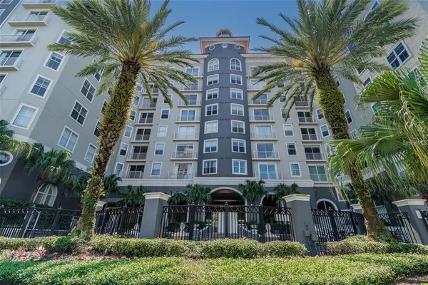 $2,700 | 700 South Harbour Island Boulevard, Unit 610, Tampa, FL 33602