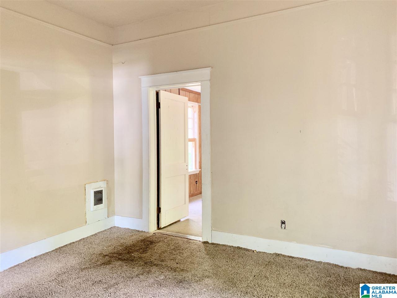 4736 Terrace South Birmingham, AL 35208 - Photo 13 of 19