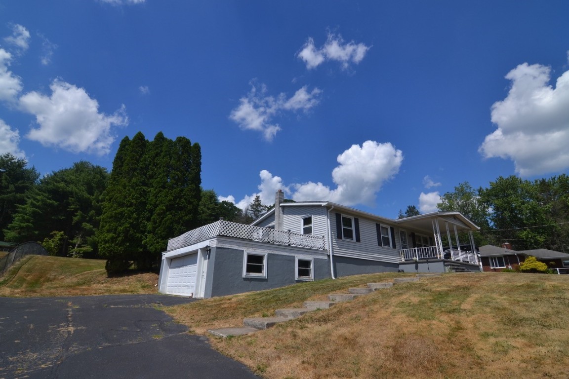 151 Port Road Binghamton, NY 13901 - Photo 2 of 24 Gallery Image 2