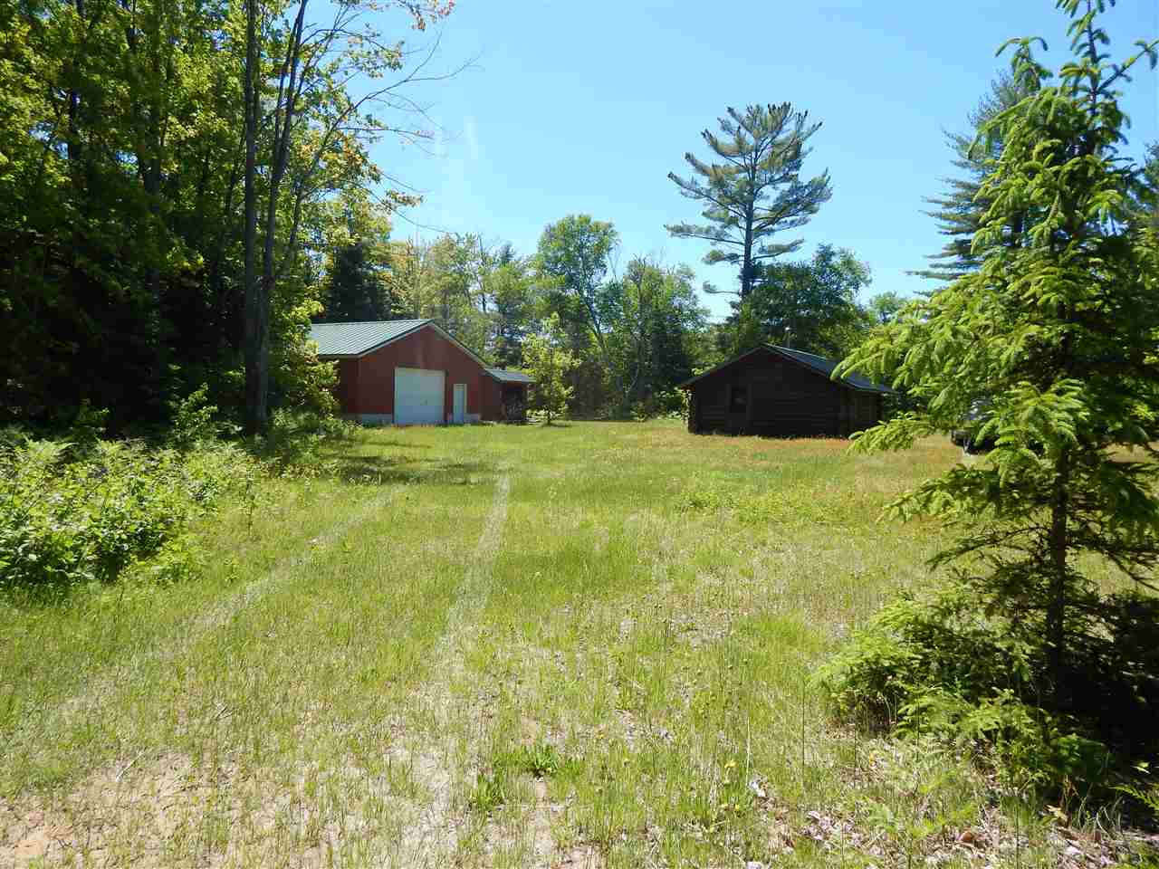 2434 Low Highrolloway Road Manistique, MI 49854 - Photo 15 of 96 1802122-15.JPG