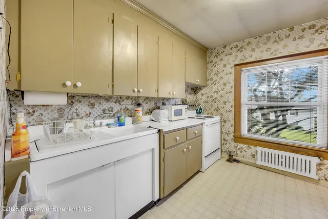 $310,000 | 1515 Marion Street, Dunmore, PA 18509