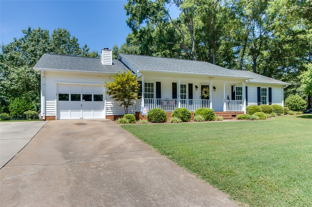 407 Old Colony Road Anderson, SC 29621 - Photo 3 of 32